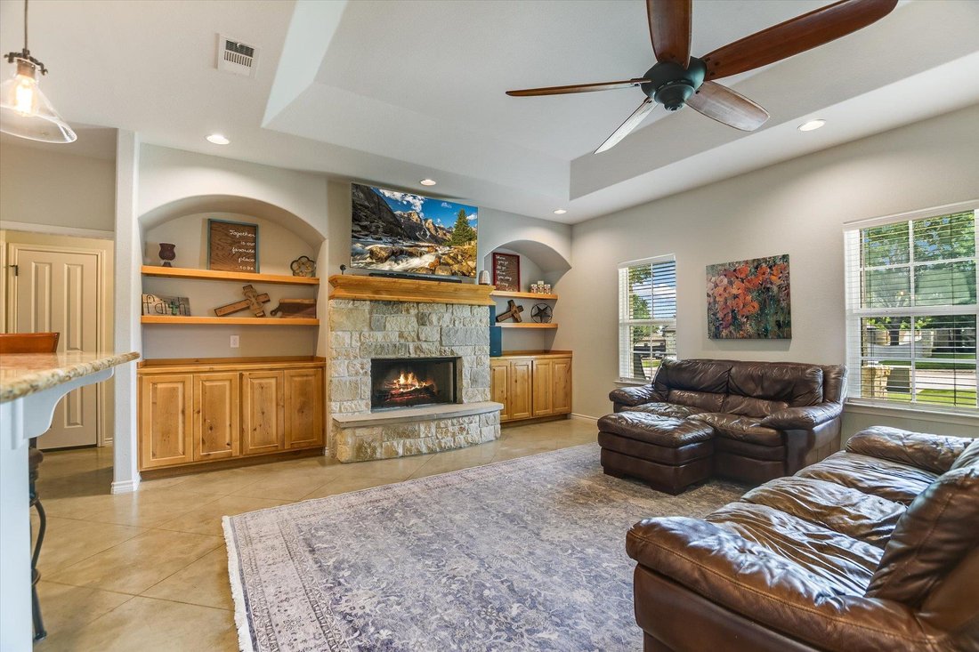House in Marble Falls, Texas, United States 2 - 18244112