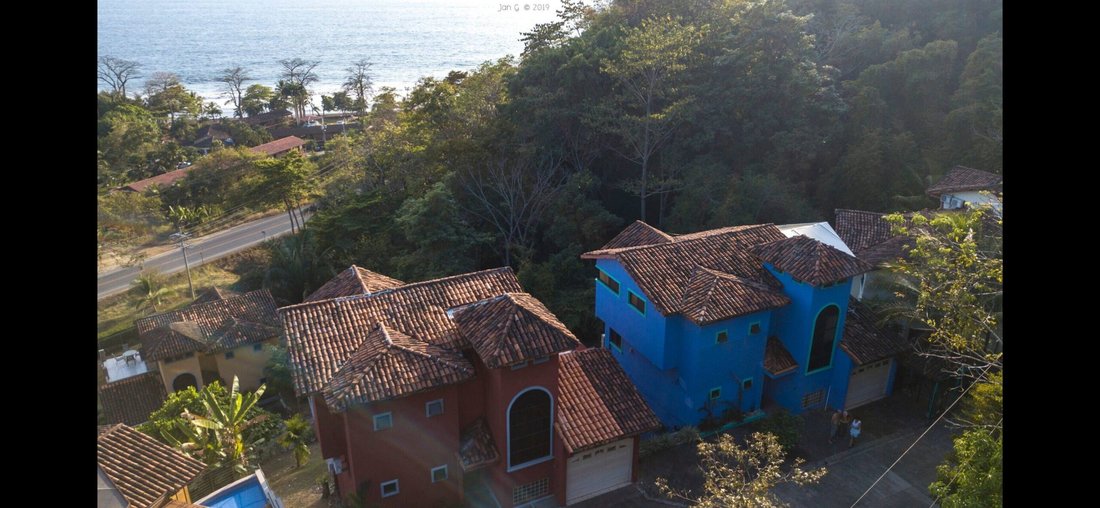 House in Playa Hermosa, Puntarenas Province, Costa Rica 1 - 18245655