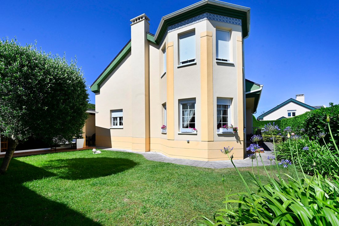 House in Santa Cruz de Bezana, Cantabria, Spain 1 - 18245699