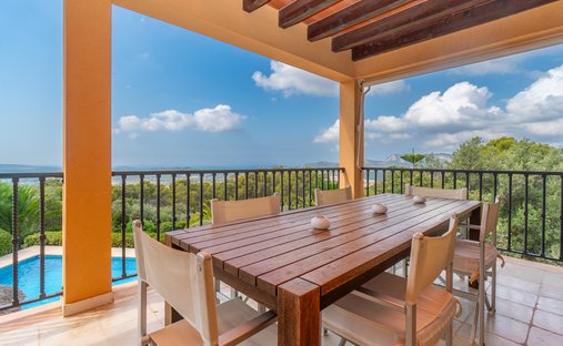 Villa in Calvià, Balearische Inseln, Spanien 1