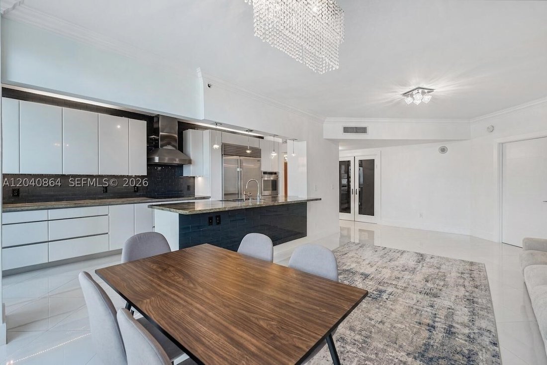 Condo in Bal Harbour, Florida, United States 5 - 18241467