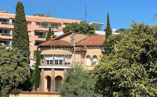 Casa en Meseta Notre Dame Sur-Costa-Beaurivage, Saint-Raphaël, Francia 1