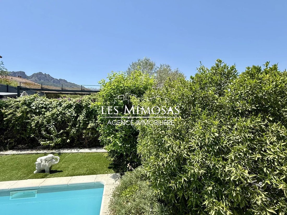 Villa in Ecarts, Roquebrune-sur-Argens, France 2 - 18239460