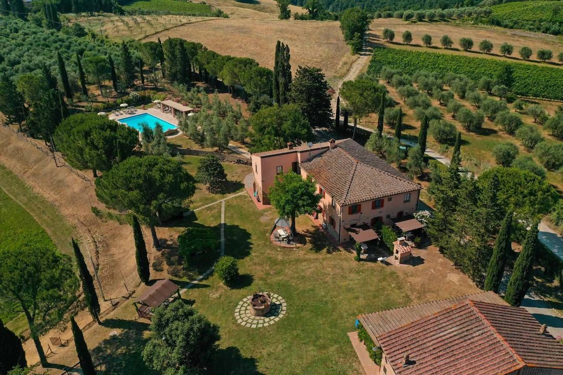 Country House in Lajatico, Tuscany, Italy 2 - 18241735