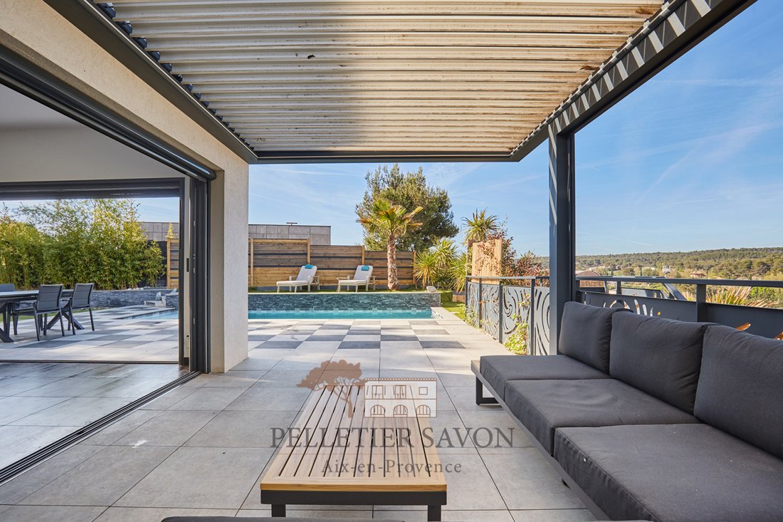 House in Bouc-Bel-Air, Provence-Alpes-Côte d'Azur, France 2 - 18237024