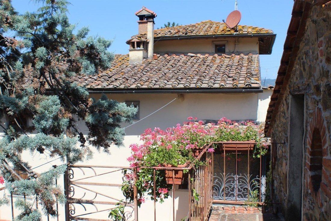 Country House in Pontassieve, Tuscany, Italy 2 - 18236225