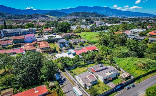 Land in Curridabat, San José Province, Costa Rica 1