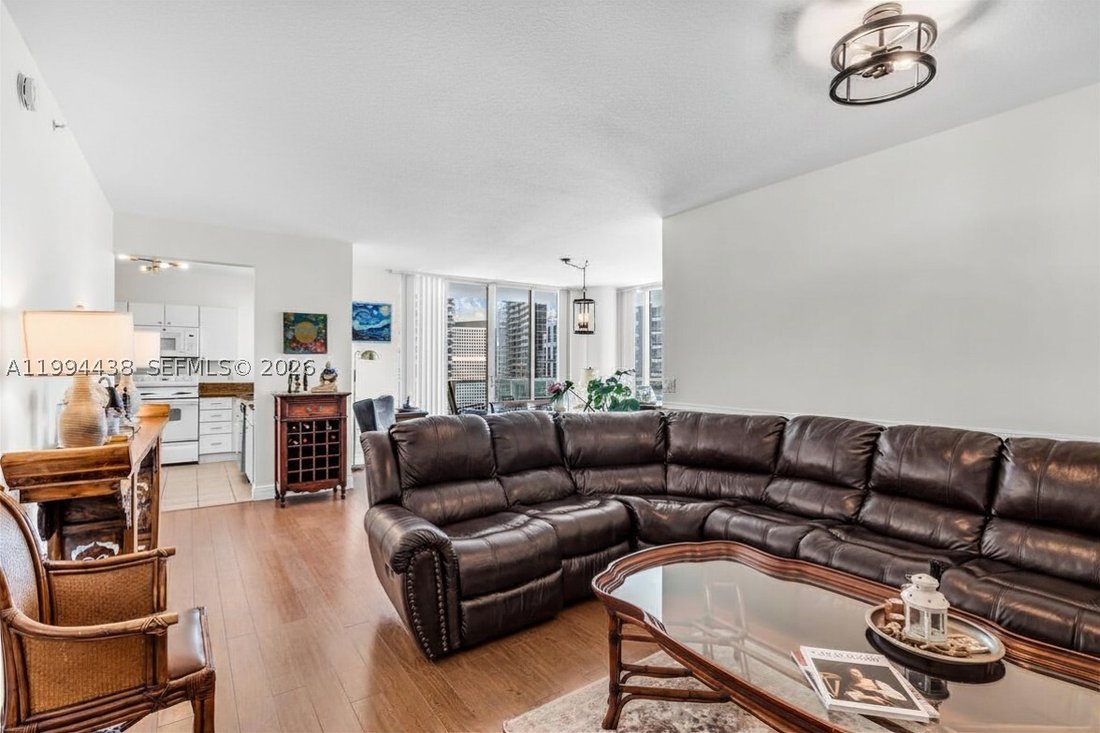 Condo in Miami, Florida, United States 2 - 17556954