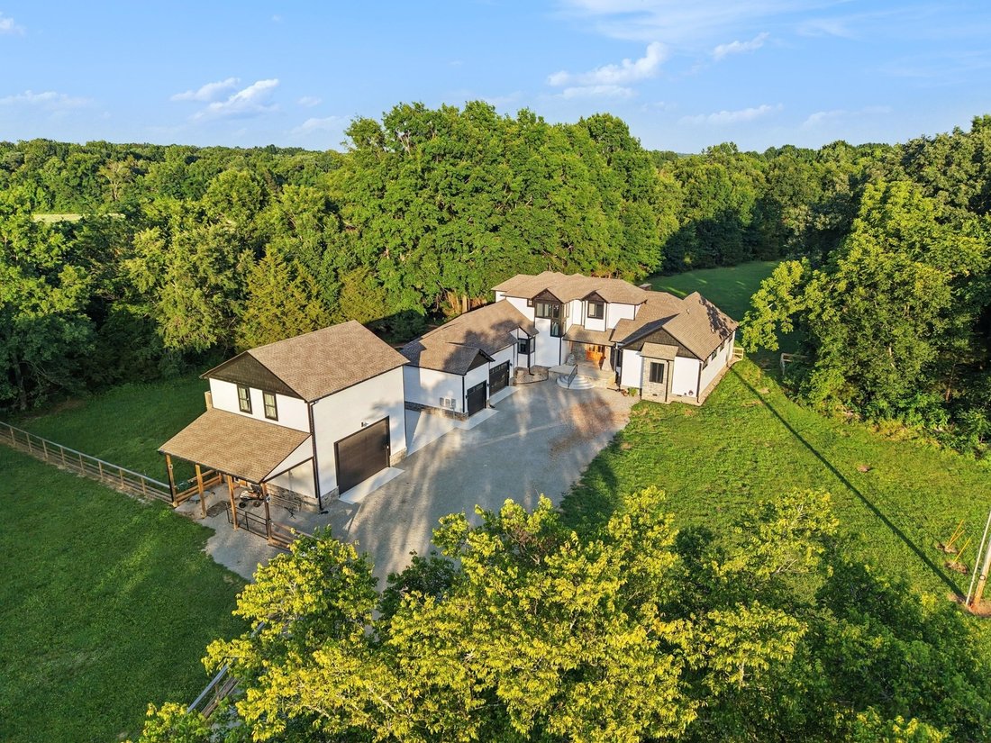 House in Belfast, Tennessee, United States 4 - 18238980