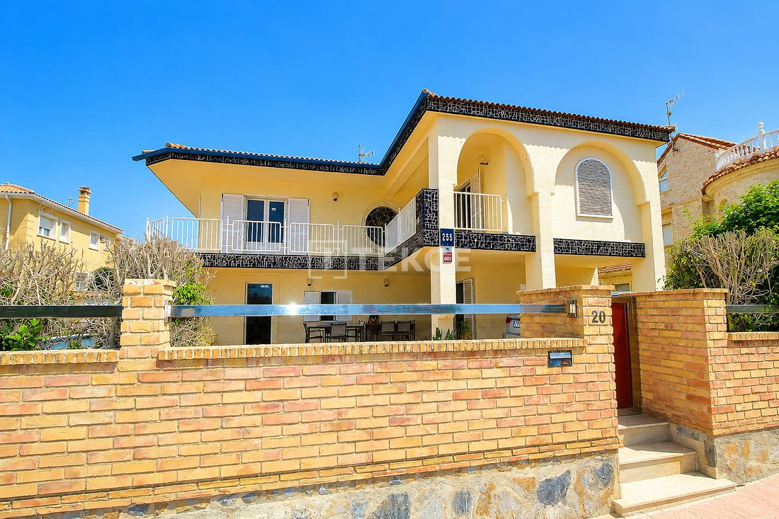 Villa in La Zenia, Orihuela, Land Valencia 3 - 18245766