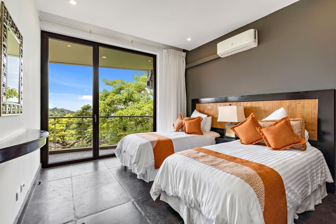 Apartment in Quepos, Puntarenas Province, Costa Rica 2 - 18237773