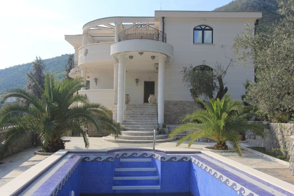Villa in Petrovac, Budva Municipality, Montenegro 5 - 18237427