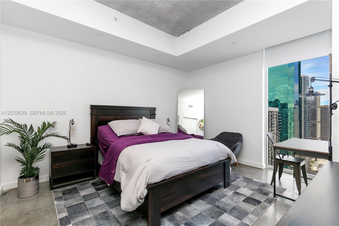 Condo in Miami, Florida, United States 4 - 18237860