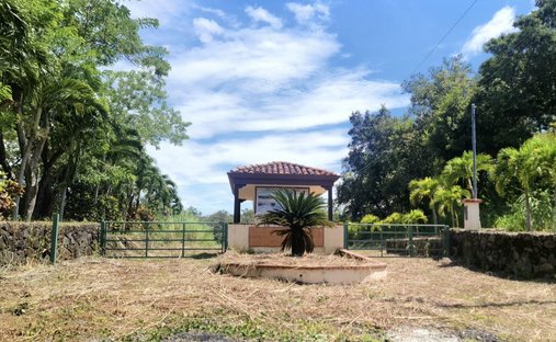 Land in Liberia, Liberia, Costa Rica 1