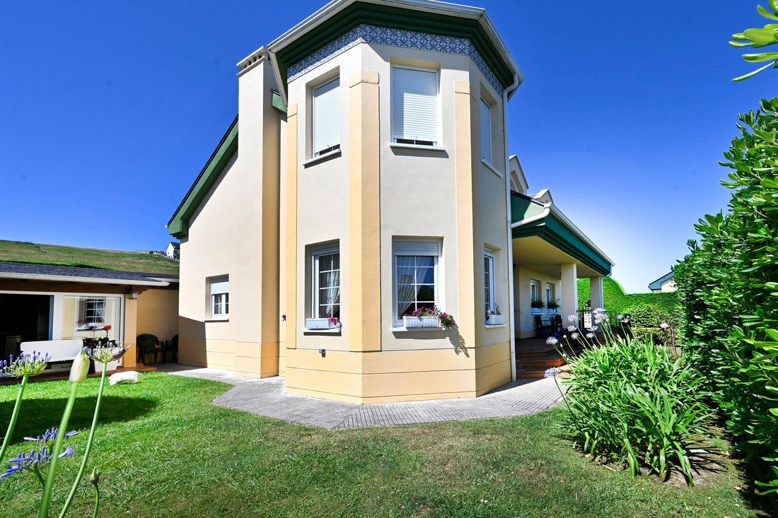 House in Santa Cruz de Bezana, Cantabria, Spain 3 - 18245699