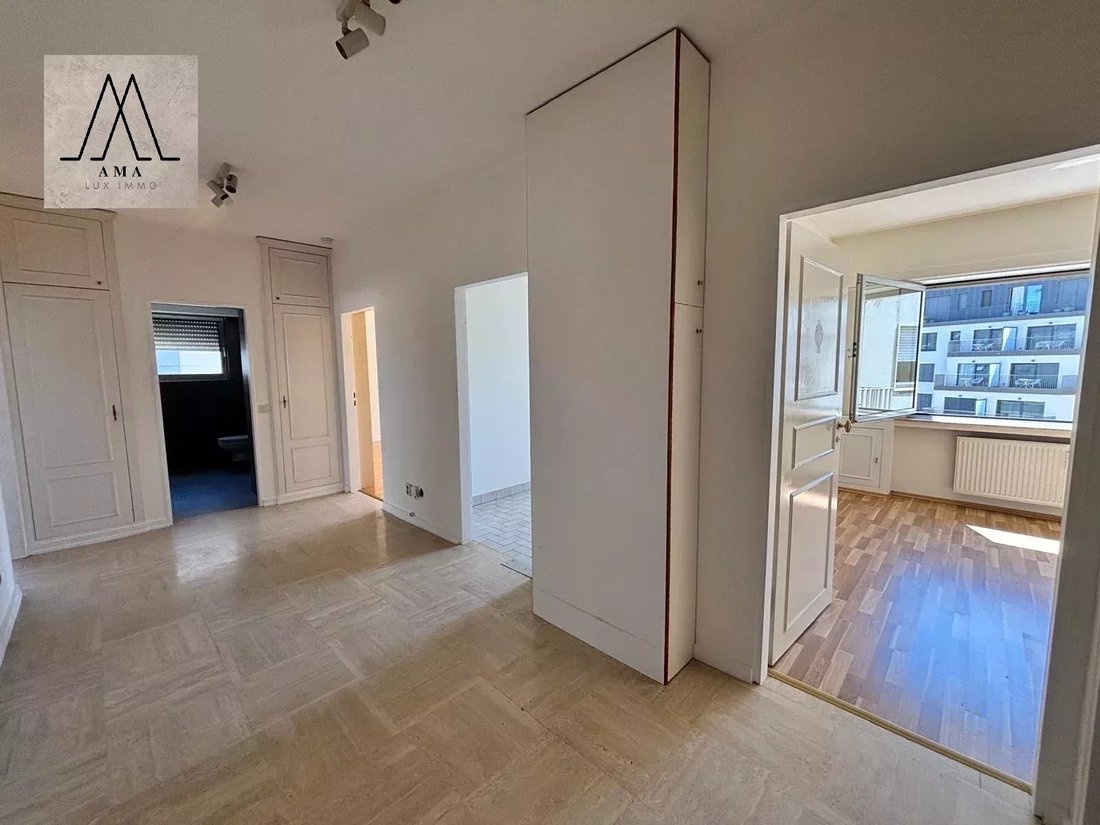 Apartment in Luxembourg, Luxembourg, Luxembourg 2 - 18238812