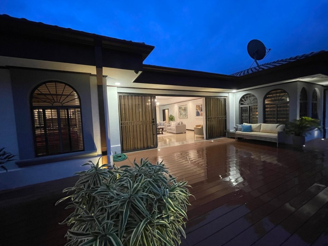 House in Vueltas, Alajuela Province, Costa Rica 5 - 18240701