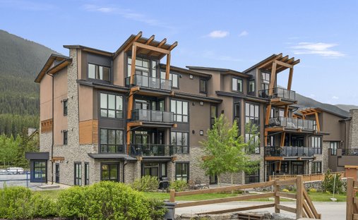 Condo in Canmore, Alberta, Canada 1