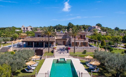 Villa in Ariany, Balearic Islands, Spain 1