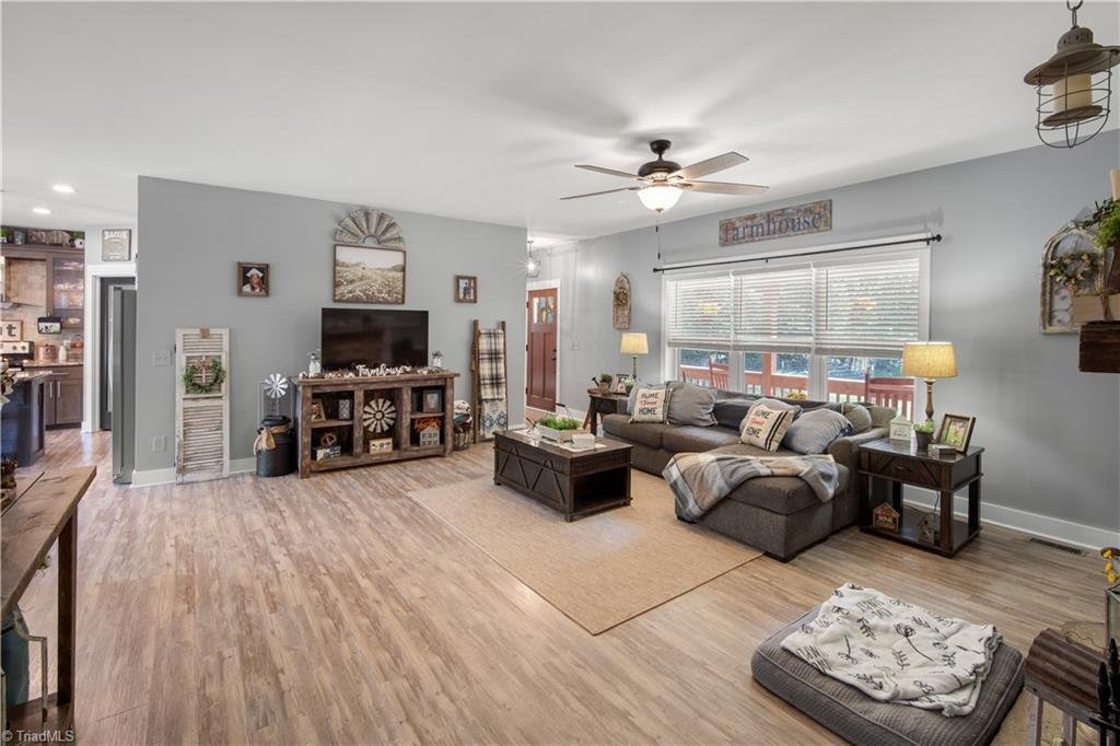 House in Westfield, North Carolina, United States 5 - 18241887