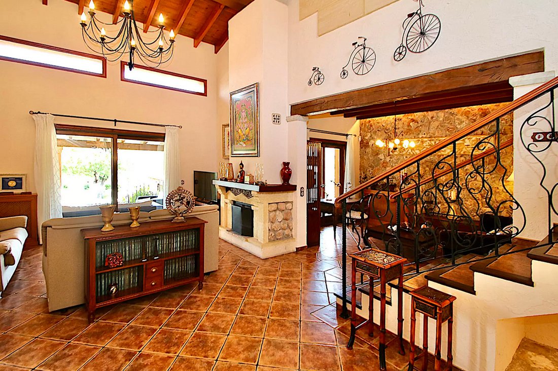Finca in Bunyola, Balearic Islands, Spain 3 - 18242779