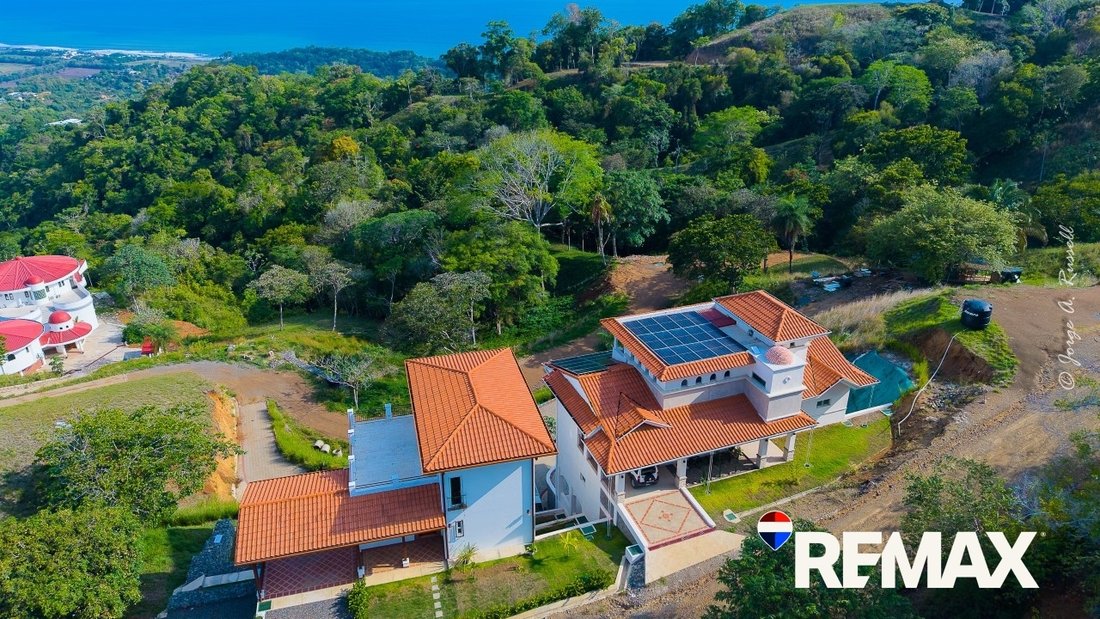 House in Playa Hermosa, Puntarenas Province, Costa Rica 2 - 18245739