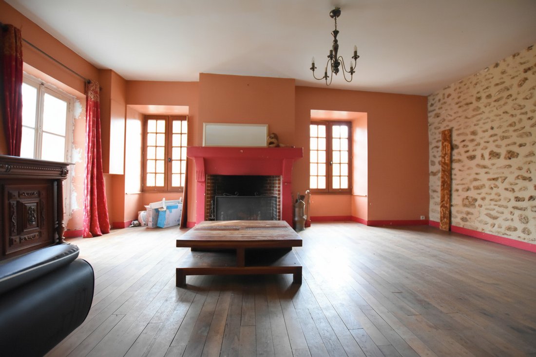 House in Les Essarts-le-Roi, Ile-de-France, France 3 - 18236756