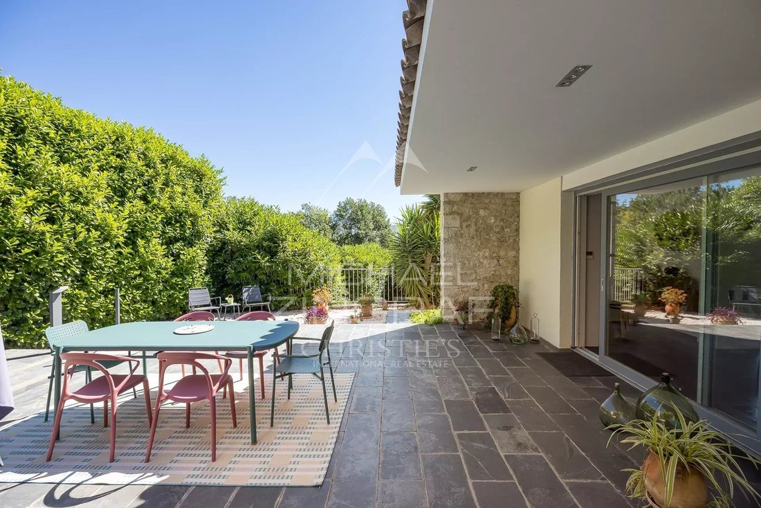 Villa in Nord, La Gaude, France 5 - 17423654