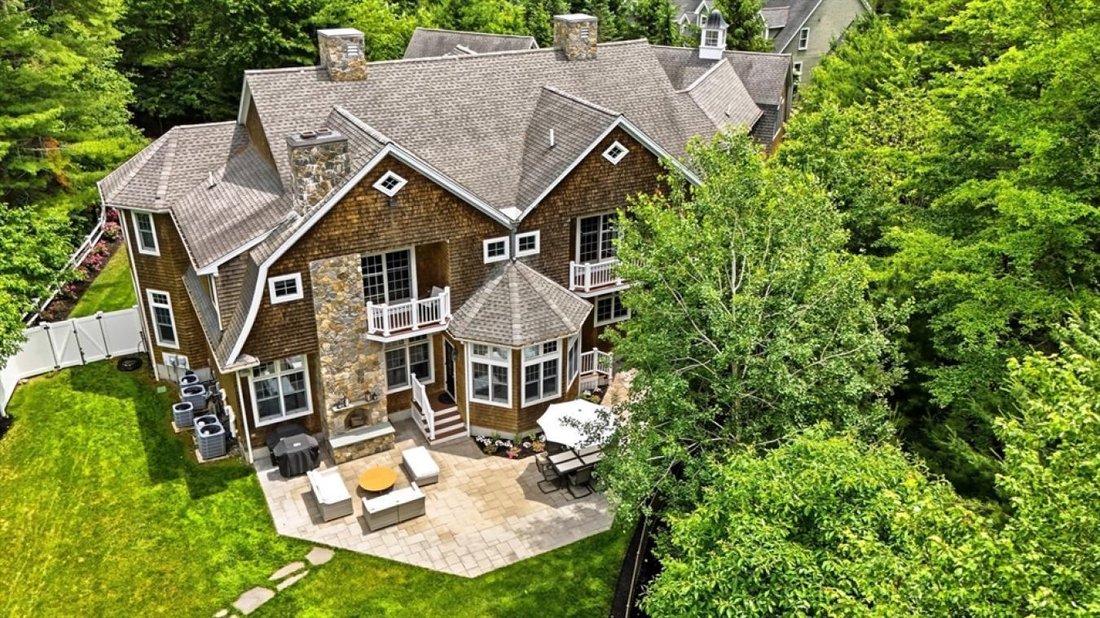 House in Easton, Massachusetts, United States 4 - 18238068