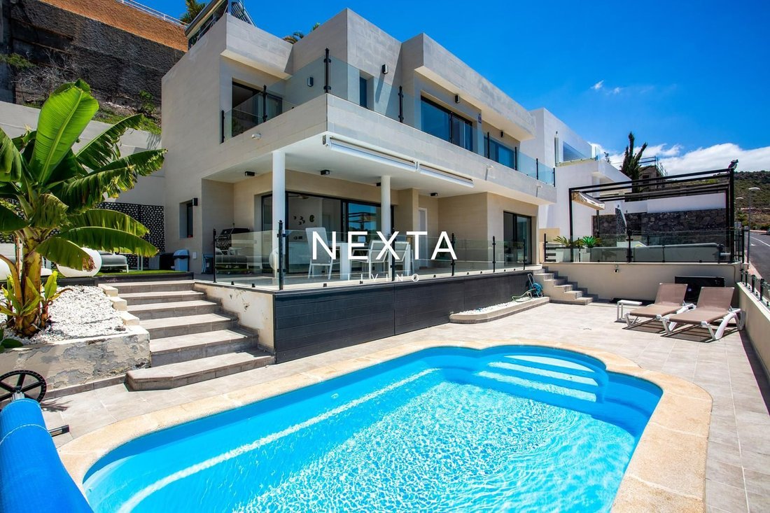 Villa in Adeje, Canary Islands, Spain 1 - 18235888