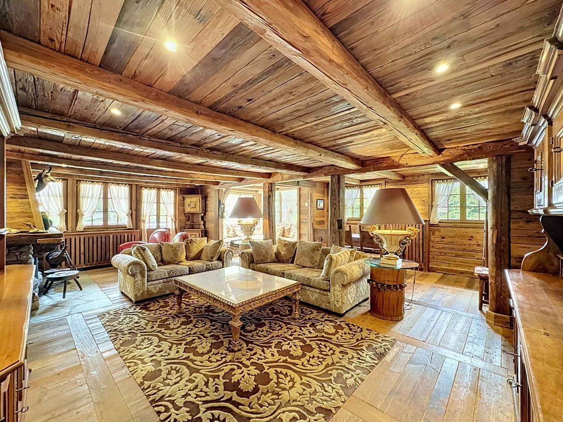 Chalet in Crans-Montana, Valais, Switzerland 3 - 18236042