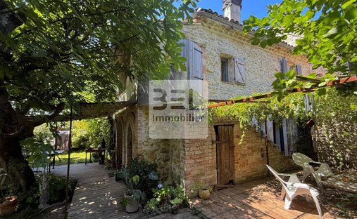 Casa de Campo en Uzès, Occitania, Francia 1