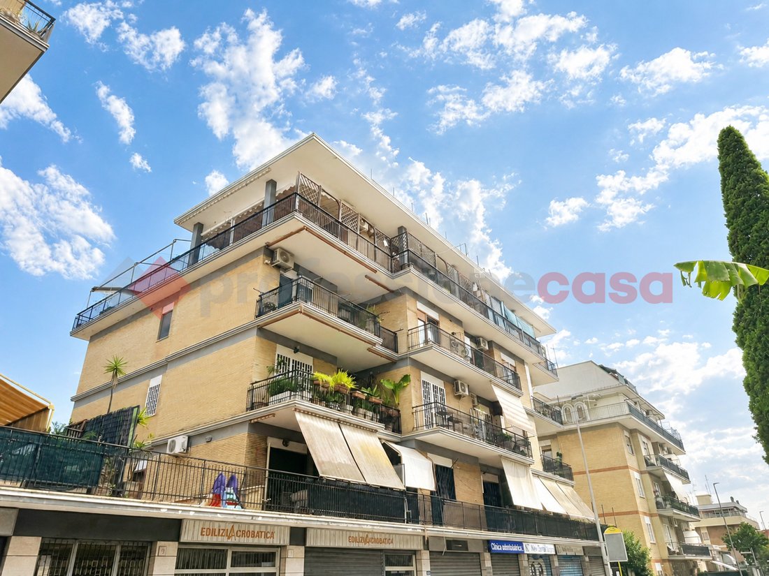 Apartment in Battistini - Torrevecchia, Rome, Lazio 1 - 18243535