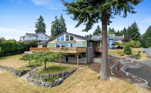 House in Fox Island, Washington, United States 1