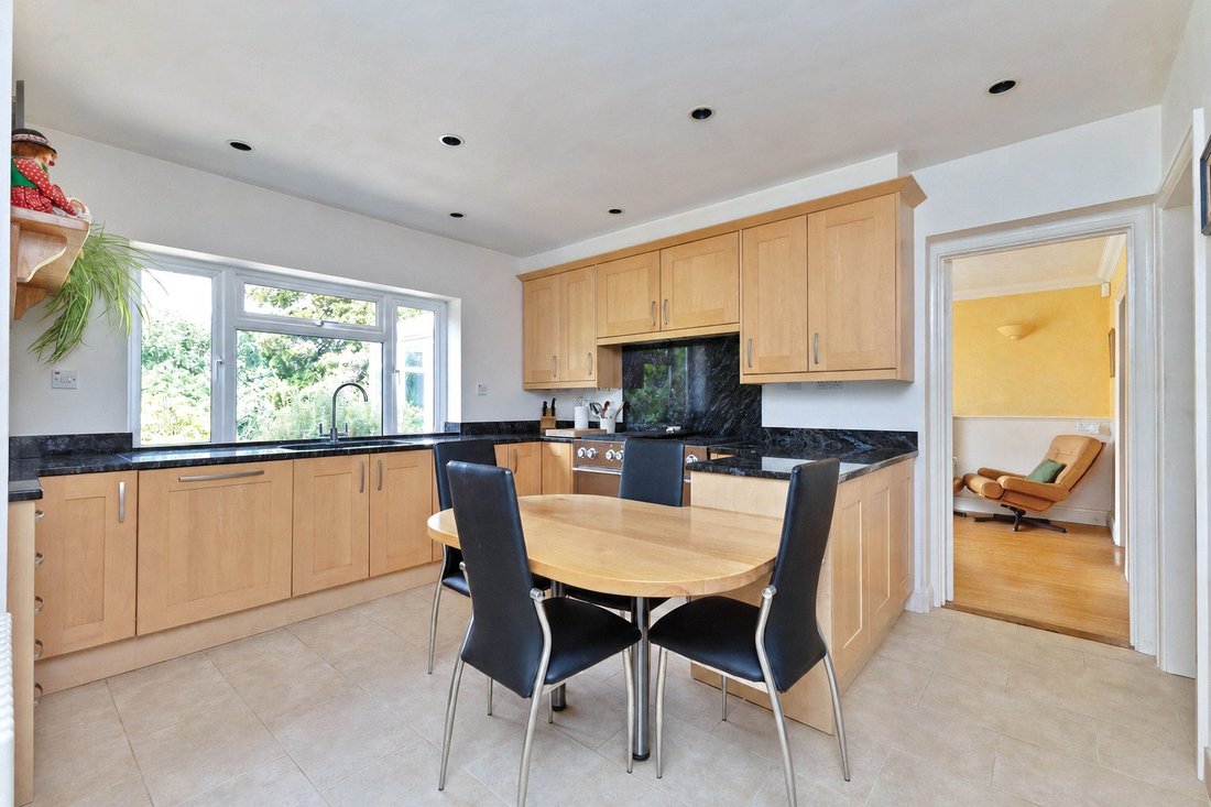Casa a Hindhead, Haslemere, Inghilterra 4 - 18241620