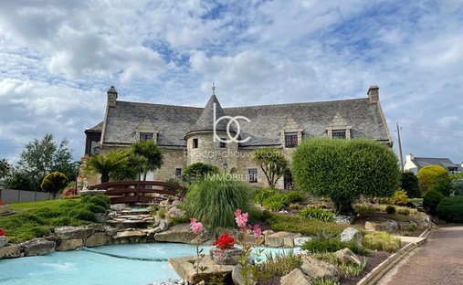 Villa in Sarzeau, Brittany, France 1