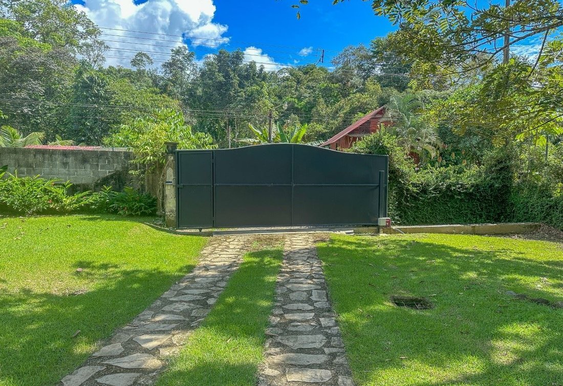 House in Ojochal, Puntarenas Province, Costa Rica 2 - 18241486