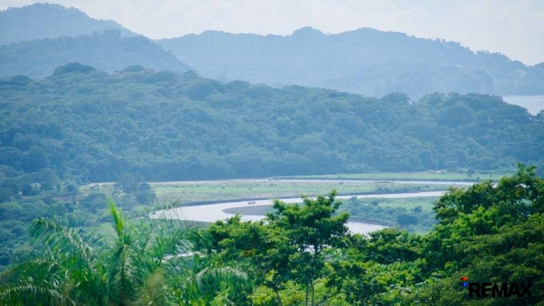 Land in Tarcoles, Puntarenas Province, Costa Rica 3 - 18246072