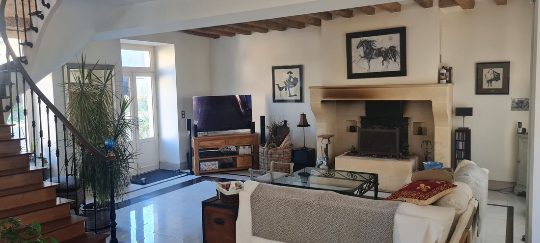 Villa in Houdan, Ile-de-France, France 1 - 18245965