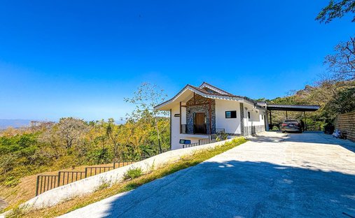 House in San Isidro, San José Province, Costa Rica 1