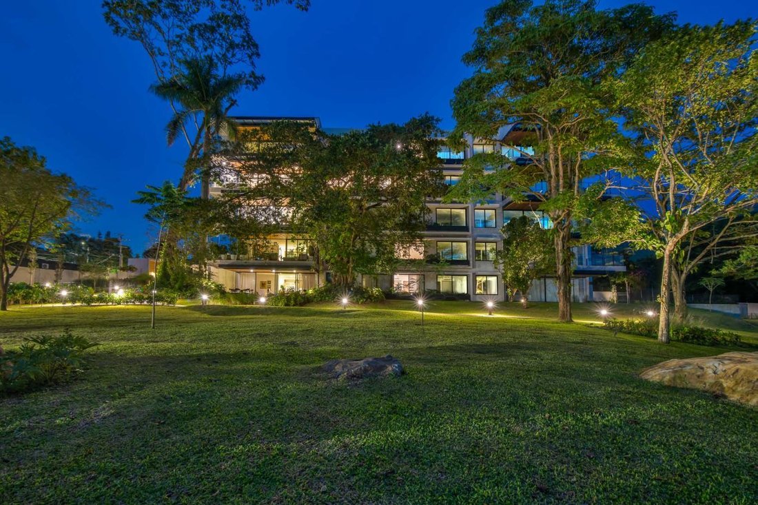 Apartment in Escazu, San José Province, Costa Rica 3 - 18238265