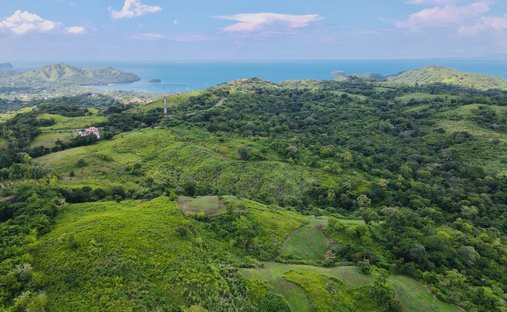 Land in Playa Hermosa, Guanacaste Province, Costa Rica 1