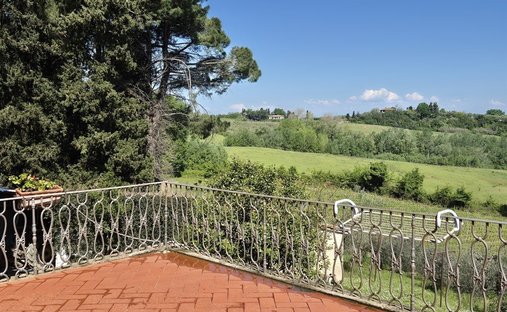 Country House in Gambassi Terme, Tuscany, Italy 1