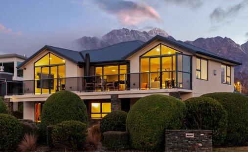 House in Queenstown, Otago, New Zealand 1