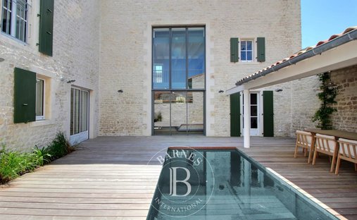 House in Sainte-Marie-de-Ré, Nouvelle-Aquitaine, France 1