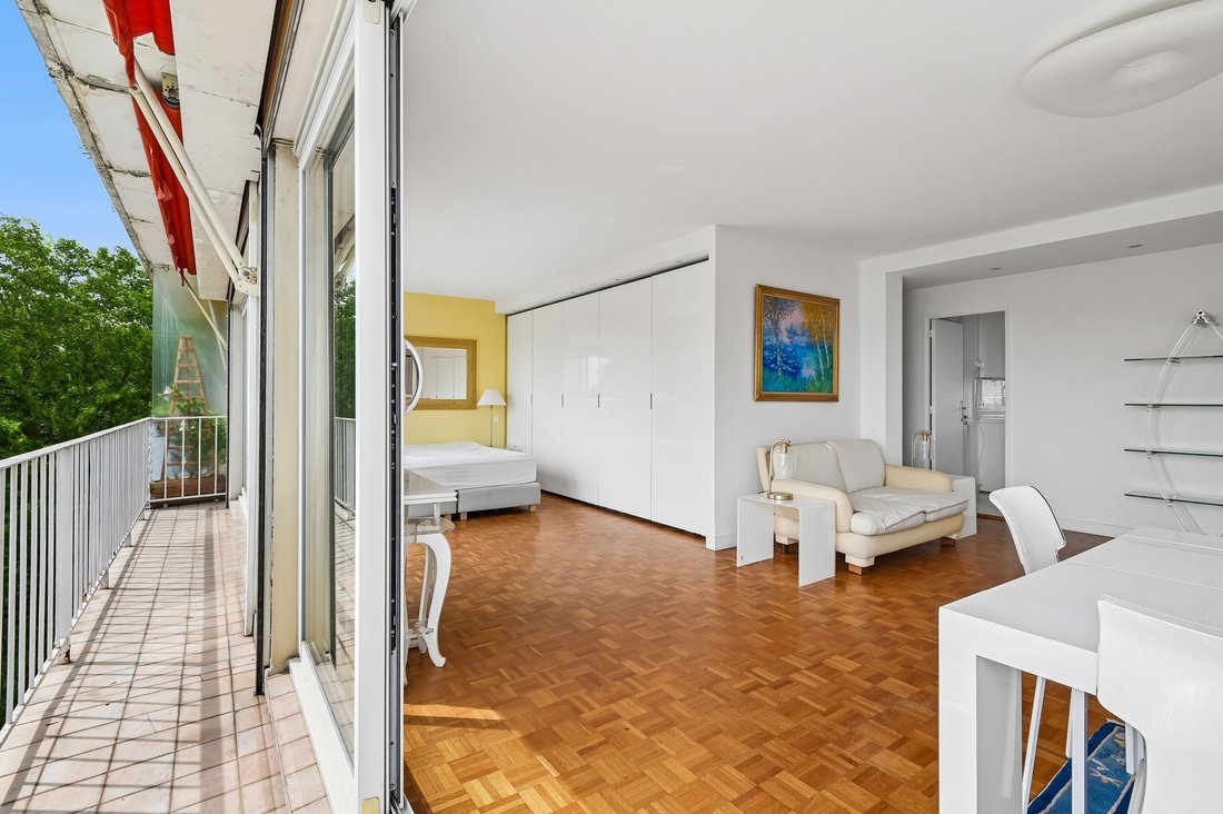 Apartment in La Plaine des Sablons, Neuilly-sur-Seine, France 2 - 18238636