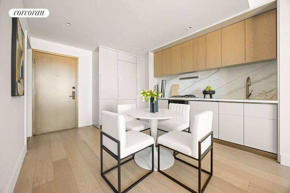 Condo in New York, New York, United States 3 - 17810127