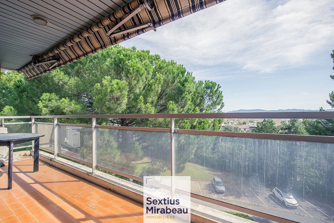 Apartment in Granettes-Jauberte-Sainte Anne, Aix-en-Provence, France 2 - 18237140