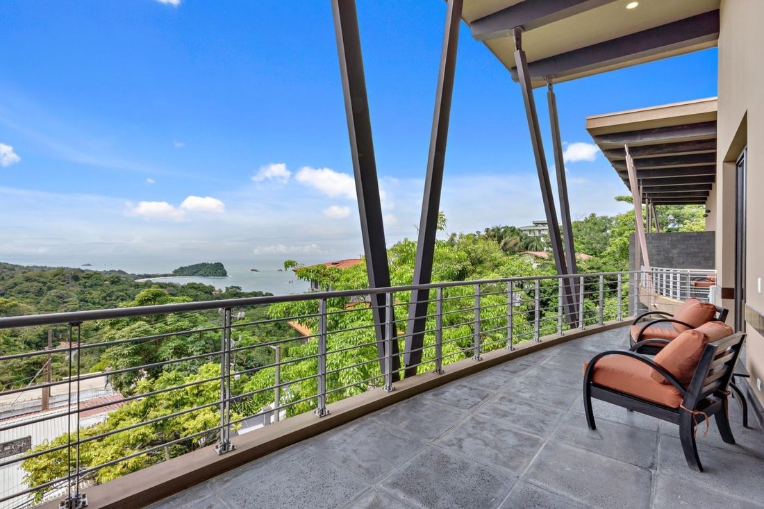 Apartment in Quepos, Puntarenas Province, Costa Rica 2 - 18237846