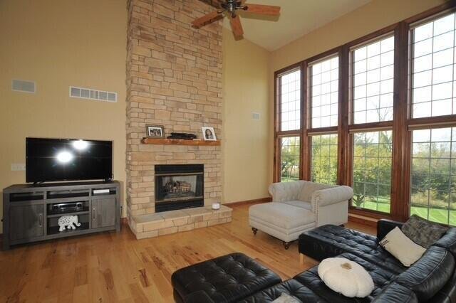 House in Tichigan, Wisconsin, United States 3 - 18241696
